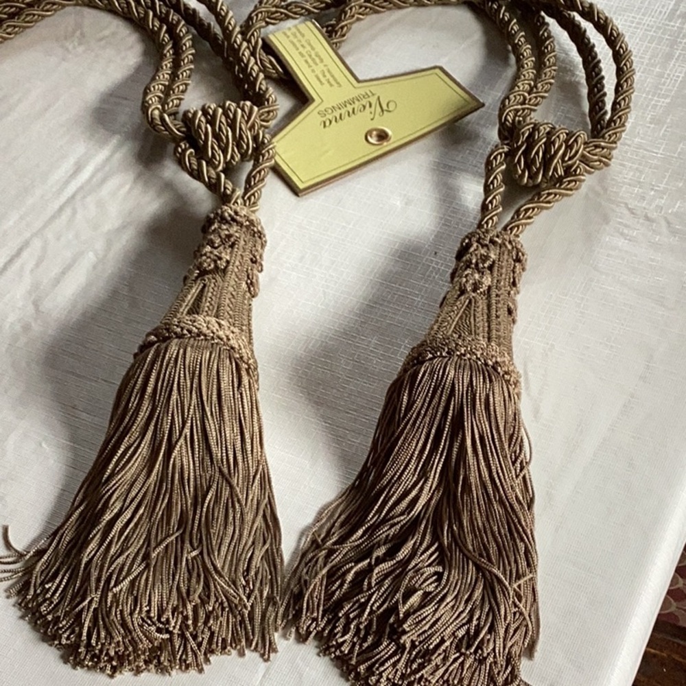NWT tie backs for window treatments.